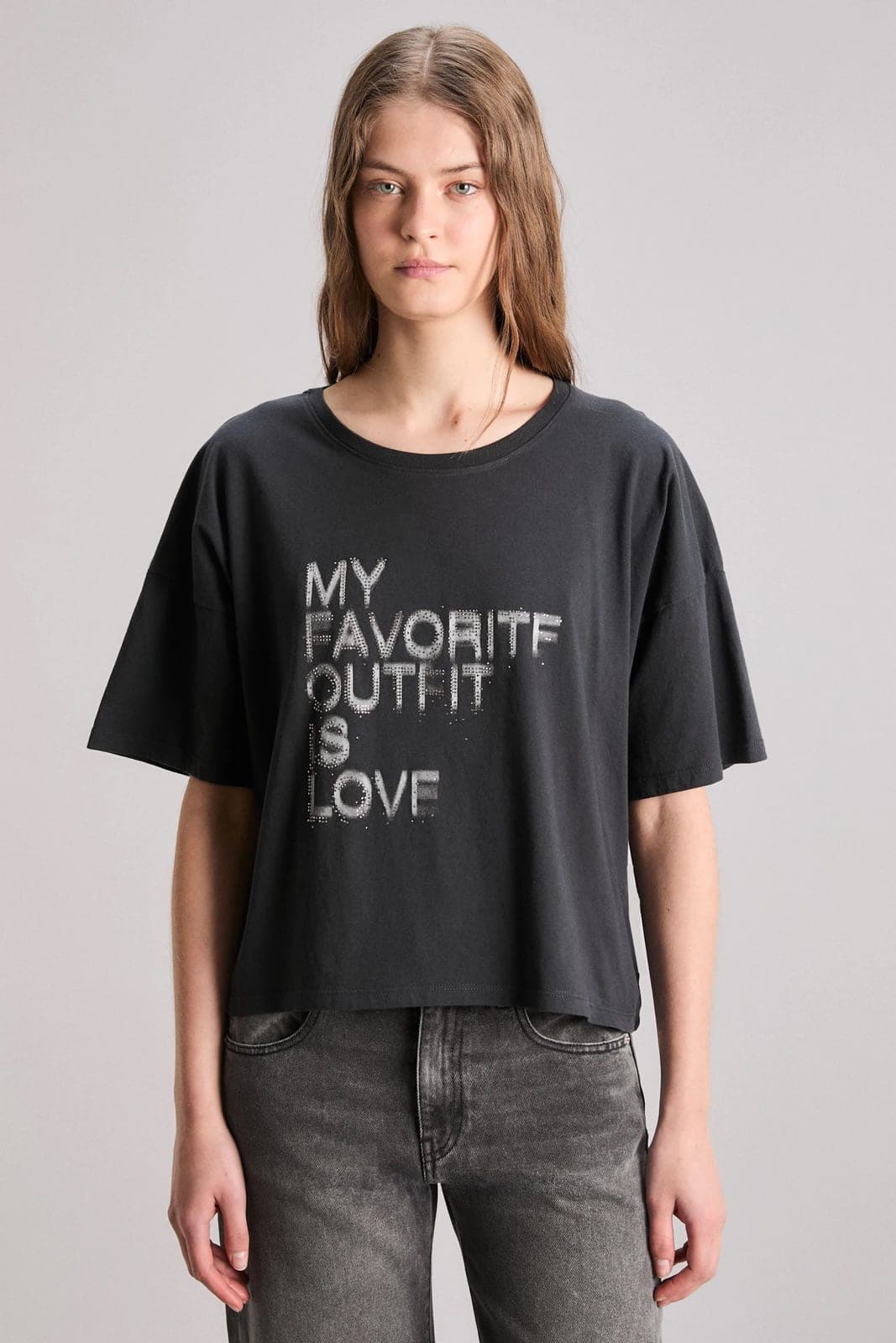 Remera Favorite Outfit Negra