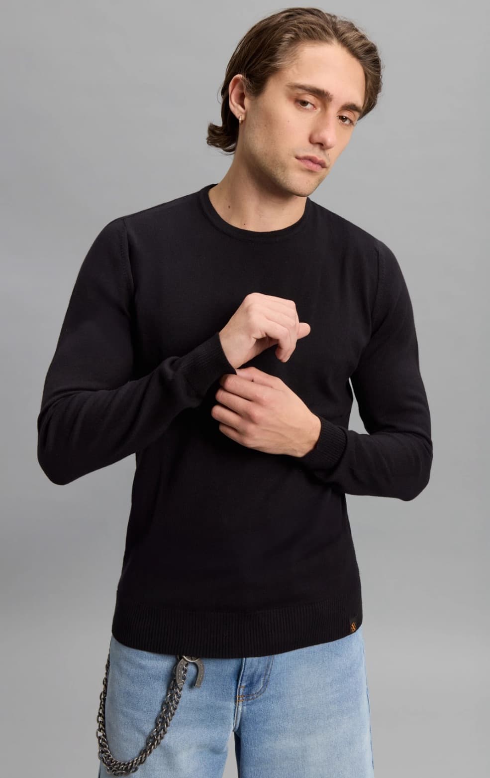SWEATER GARAGE ROAD 01