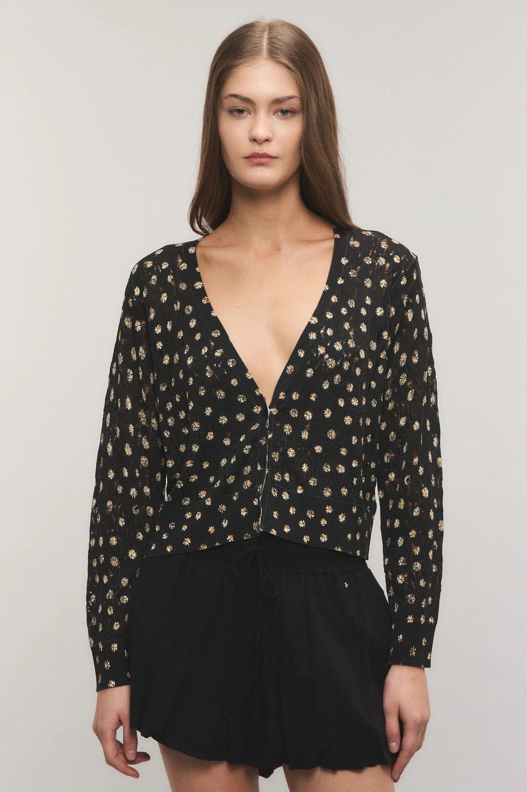 Cardigan Wild Daisy