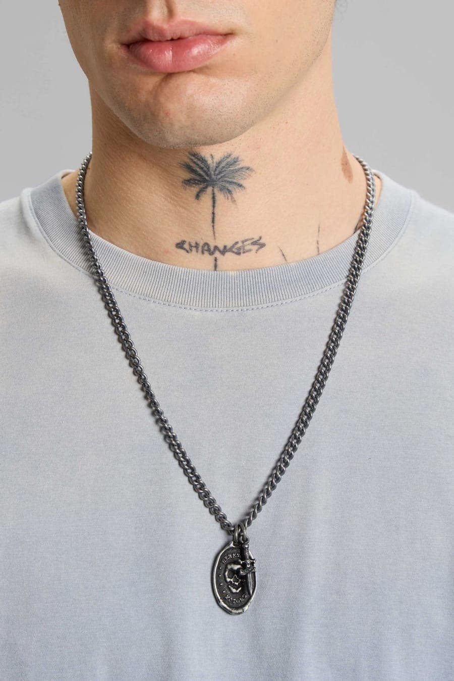 Collar Memento Gris Oscuro